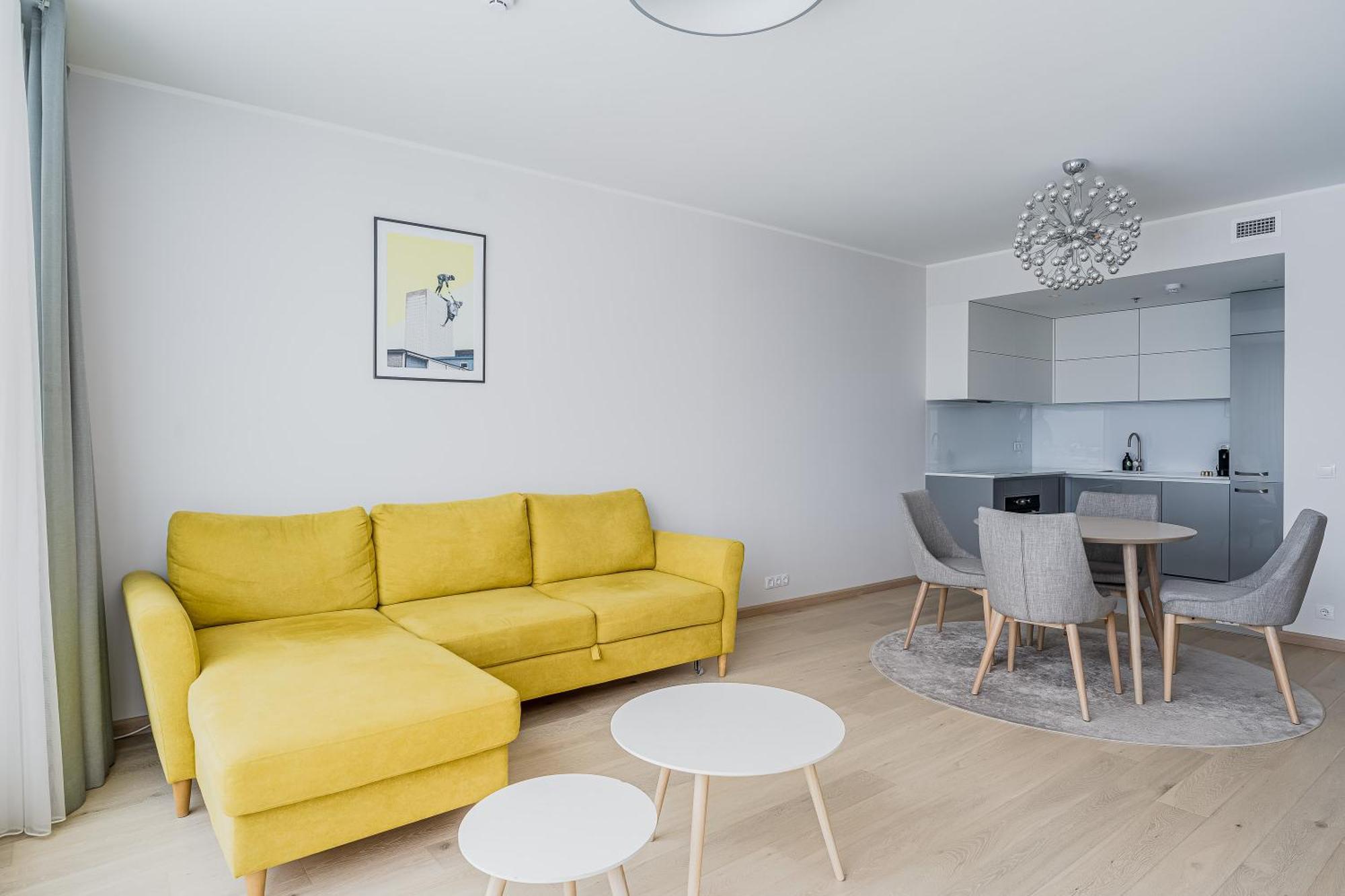 Revalia Fahle Airport Bus-Station Apartments With Best Views Екстер'єр фото