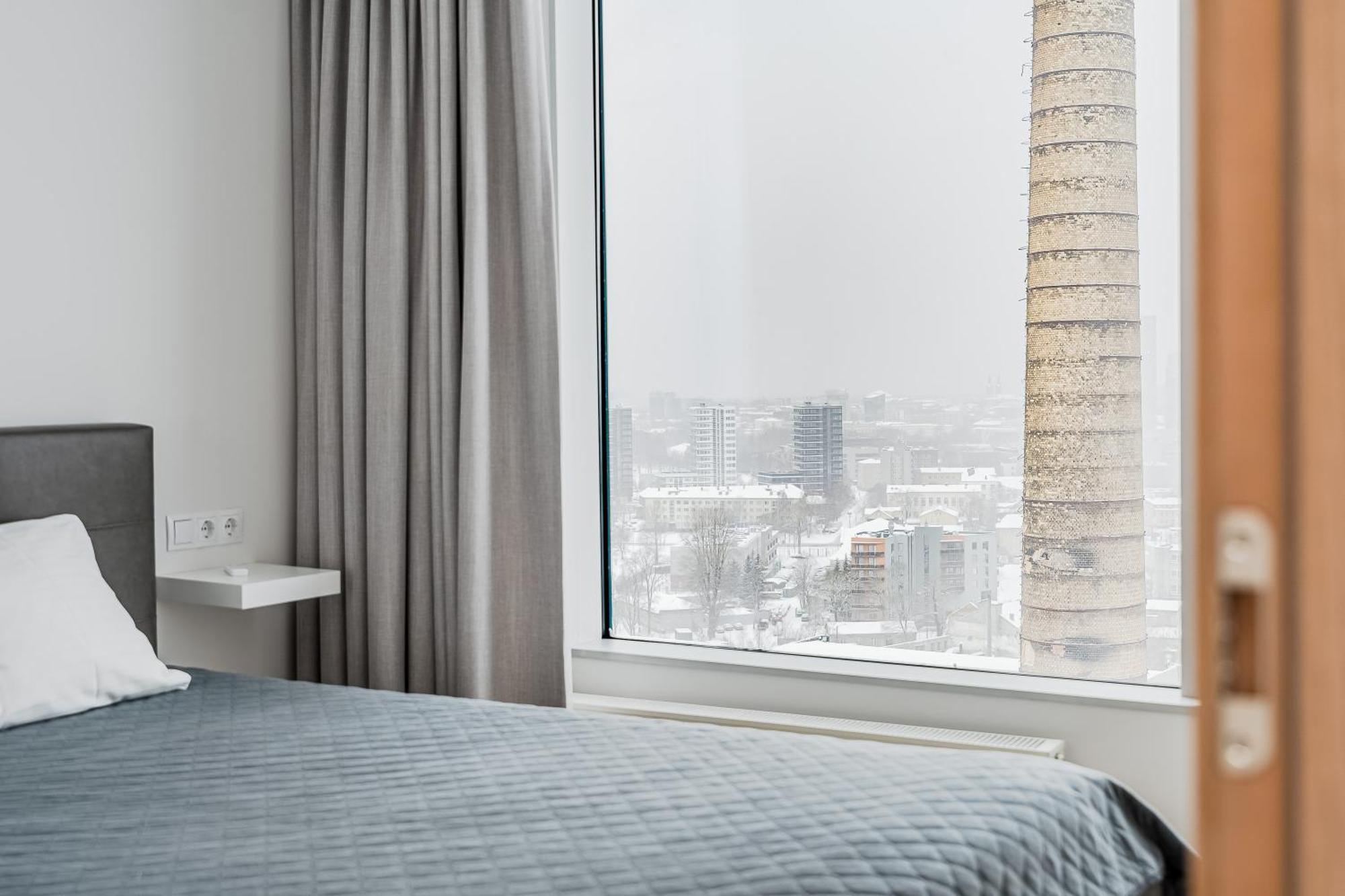 Revalia Fahle Airport Bus-Station Apartments With Best Views Екстер'єр фото