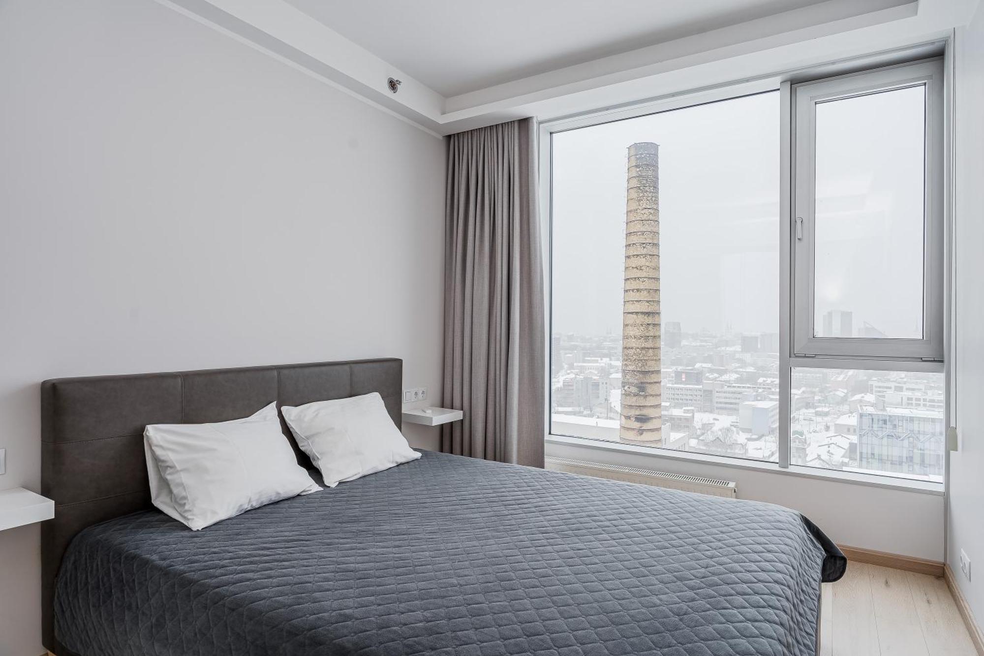 Revalia Fahle Airport Bus-Station Apartments With Best Views Екстер'єр фото