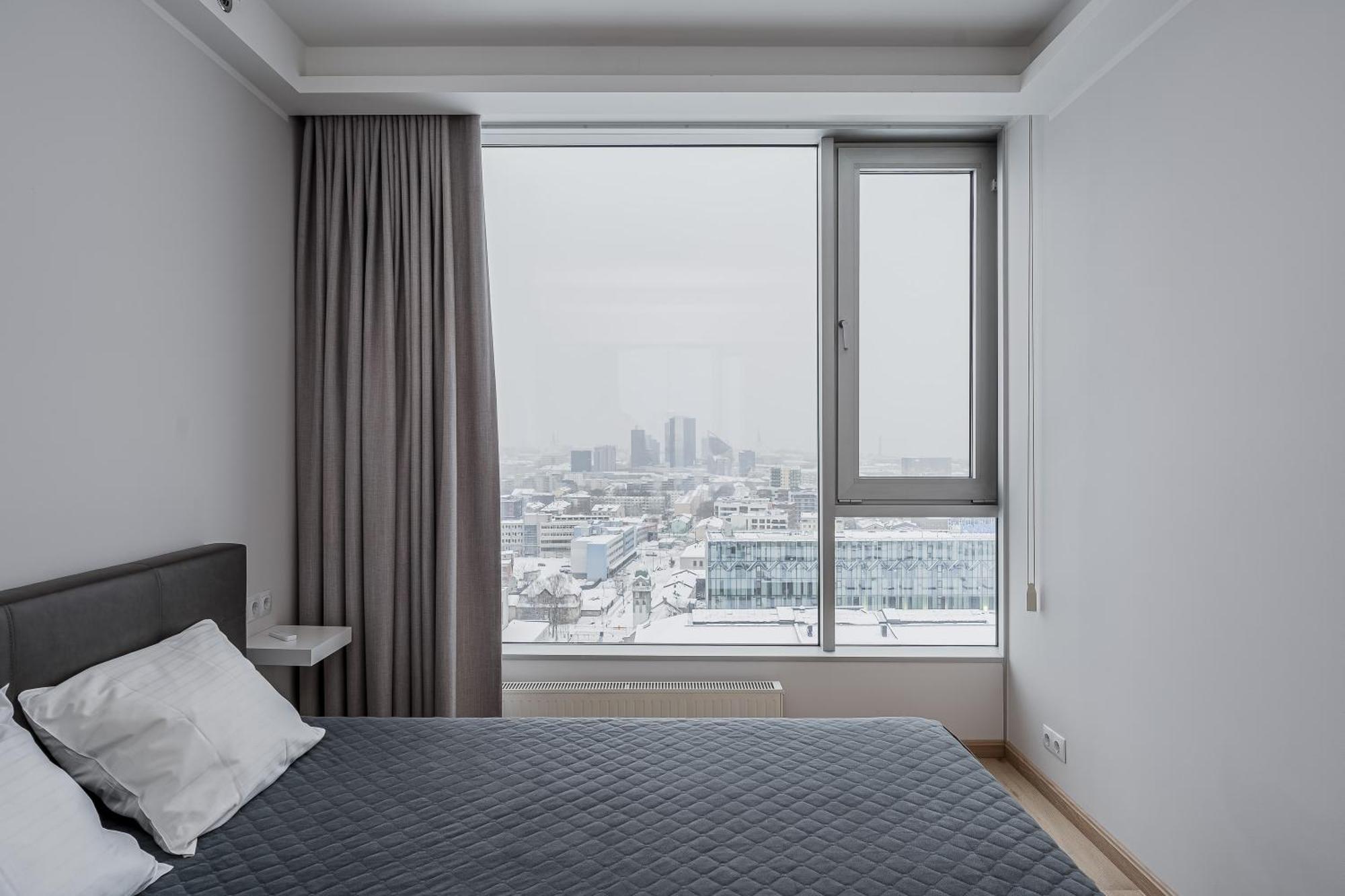 Revalia Fahle Airport Bus-Station Apartments With Best Views Екстер'єр фото